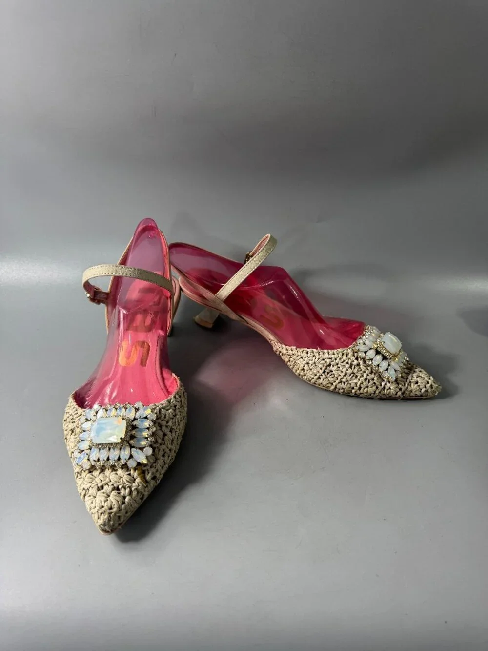 RAS BEIGE RAFFIA PUMP WITH ORNAMENT, Size 37.5
